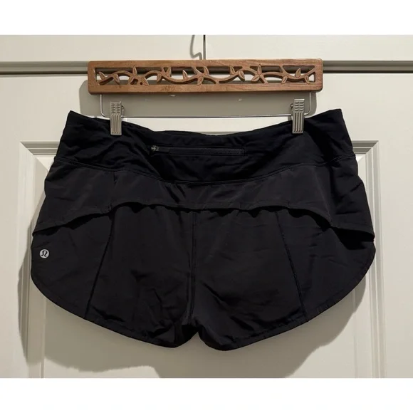 Lululemon Speed Up Low-Rise Short 2.5” - Picture 3 of 4